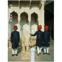 Jaipur _Guards.JPG